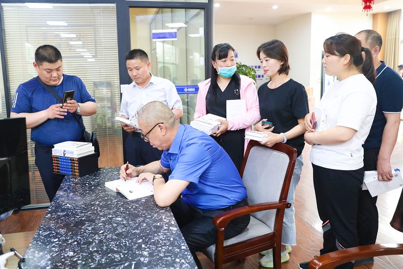河南省矿山起重机有限公司 河南省矿山起重机有限公司